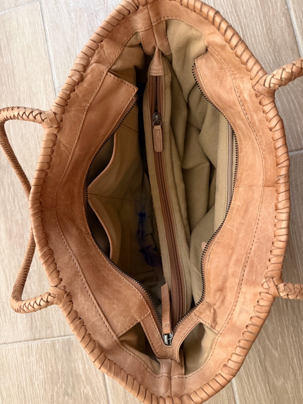 Leather shoulder bag made in India woven brown pen stain - Picture 4 of 5